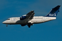 Blue1, British Aerospace Avro RJ85, OH-SAJ, c/n E2388, in TXL