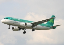 Aer Lingus, Airbus A320-214, EI-DES, c/n 2635, in LHR