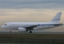Untitled (White Airways), Airbus A319-133XCJ, CS-TLU, c/n 1256, in YVR