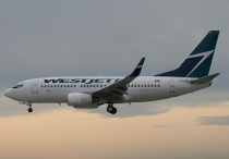 Westjet, Boeing 737-76N(WL), C-GLWS, c/n 32581/1009, in YVR