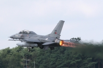 Luftwaffe - Portugal, General Dynamics F-16BM Fighting Falcon,15139, c/n M18-3/62-118, in EBBL