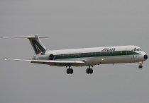 Alitalia, McDonnell Douglas MD-82, I-DATU, c/n 53220/2073, in FCO