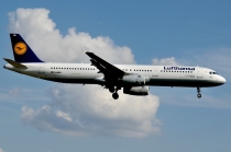 Lufthansa, Airbus A321-131, D-AIRU, c/n 692, in HAM