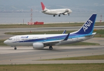 ANA - All Nippon Airways (ANK - Air Nippon), Boeing 737-781(WL), JA09AN, c/n 33878/2145, in KIX 
