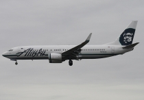 Alaska Airlines, Boeing 737-890(WL), N546AS, c/n 30022/1640, in SEA