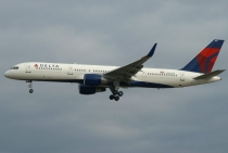 Delta Air Lines, Boeing 757-2Q8(WL), N703TW, c/n 27620/736, in FRA