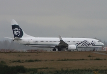 Alaska Airlines, Boeing 737-890(WL), N508AS, c/n 35691/2662, in SEA