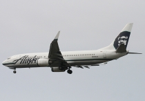 Alaska Airlines, Boeing 737-890(WL), N508AS, c/n 35691/2662, in SEA