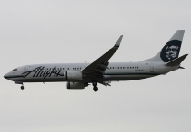 Alaska Airlines, Boeing 737-890(WL), N524AS, c/n 35195/2850, in SEA