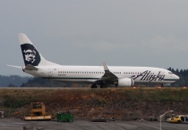 Alaska Airlines, Boeing 737-890(WL), N553AS, c/n 34594/1906, in SEA