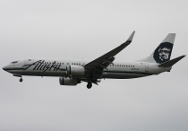 Alaska Airlines, Boeing 737-890(WL), N581AS, c/n 35188/2259, in SEA