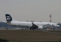 Alaska Airlines, Boeing 737-890(WL), N581AS, c/n 35188/2259, in SEA