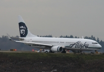 Alaska Airlines, Boeing 737-890(WL), N597AS, c/n 35689/2601, in SEA