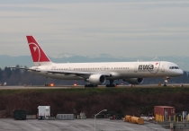 NWA - Northwest Airlines, Boeing 757-351, N593NW, c/n 32993/1034, in SEA