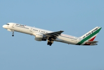 Air Italy, Boeing 757-230, EI-IGB, c/n 24738/274, in TXL