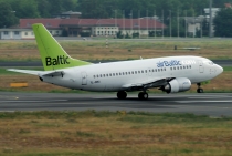 Air Baltic, Boeing 737-548, YL-BBG, c/n 24919/1970, in TXL
