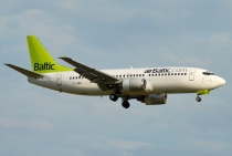 Air Baltic, Boeing 737-31S, YL-BBR, c/n 29266/3092, in TXL