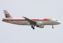 Iberia, Airbus A320-211, EC-FLQ, c/n 274, in BCN