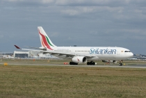SriLankan Airlines, Airbus A330-243, 4R-ALA, c/n 303, in FRA