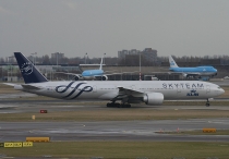 KLM - Royal Dutch Airlines, Boeing 777-306ER, PH-BVD, c/n 35979/807, in AMS