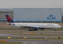 Delta Air Lines, Airbus A330-323X, N820NW, c/n 859, in AMS