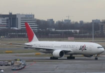 JAL - Japan Airlines, Boeing 777-246ER, JA708J, c/n 32895/483, in AMS