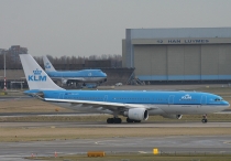 KLM - Royal Dutch Airlines, Airbus A330-203, PH-AOI, c/n 819, in AMS