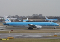 KLM - Royal Dutch Airlines, Boeing 777-306ER, PH-BVA, c/n 35671/694, in AMS