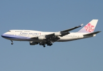 China Airlines, Boeing 747-409, N168CL, c/n 29906/1219, in PEK
