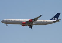 SAS - Scandinavian Airlines, Airbus A340-313X, LN-RKG, c/n 424, in PEK