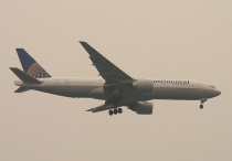 Continental Airlines, Boeing 777-224ER, N77019, c/n 35547/617, in PEK