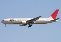 JAL - Japan Airlines, Boeing 767-346ER, JA618J, c/n 35815/964, in PEK