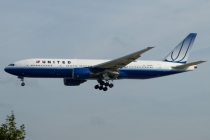 United Airlines, Boeing 777-222, N776UA, c/n 26937/27, in FRA
