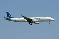 Montenegro Airlines, Embraer ERJ-195LR, 4O-AOA, c/n 19000180, in ZRH