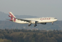 Qatar Airways, Airbus A330-302, A7-AED, c/n 680, in ZRH