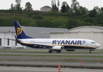 Ryanair, Boeing 737-8AS(WL), EI-EMF, c/n 34978/3256, in BFI