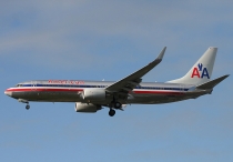 American Airlines, Boeing 737-823(WL), N805NN, c/n 31075/3013, in SEA