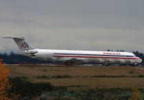 American Airlines, McDonnell Douglas MD-83, N980TW, c/n 53630/2283, in SEA
