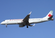 Air Canada, Embraer ERJ-190AR, C-FHKP, c/n 19000055, in YVR