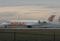 Air Canada Jazz, Canadair CRJ-200ER, C-GGJA, c/n 8002, in YVR
