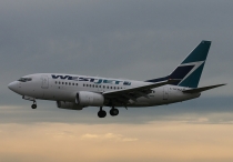 Westjet, Boeing 737-6CT, C-GXWJ, c/n 35570/2032, in YVR