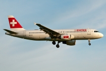 Swiss Intl. Air Lines, Airbus A320-214, HB-IJI, c/n 577, in TXL