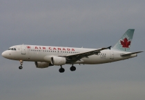Air Canada, Airbus A320-214, C-GKOE, c/n 1874, in YVR