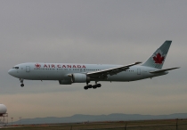 Air Canada, Boeing 767-375ER, C-FCAE, c/n 24083/215, in YVR