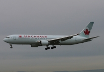 Air Canada, Boeing 767-375ER, C-FCAG, c/n 24085/220, in YVR