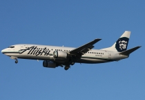 Alaska Airlines, Boeing 737-490, N797AS, c/n 28892/3036, in YVR