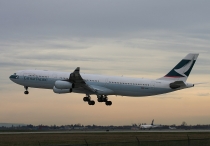 Cathay Pacific Airways, Airbus A340-313X, B-HXE, c/n 157, in YVR
