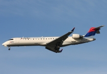 SkyWest Airlines (Delta Connection), Canadair CRJ-700, N604SK, c/n 10249, in YVR