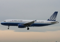 United Airlines, Airbus A320-232, N459UA, c/n1192, in YVR