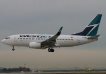 Westjet, Boeing 737-7CT(WL), C-FWBG, c/n 32749/1281, in YVR